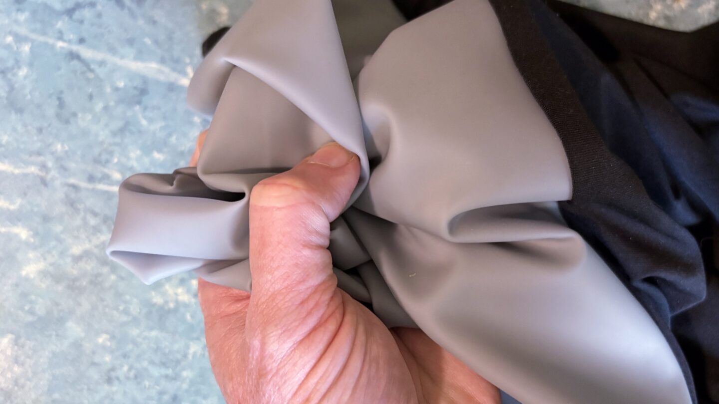 Arovia Splay amazing nanomaterial screen