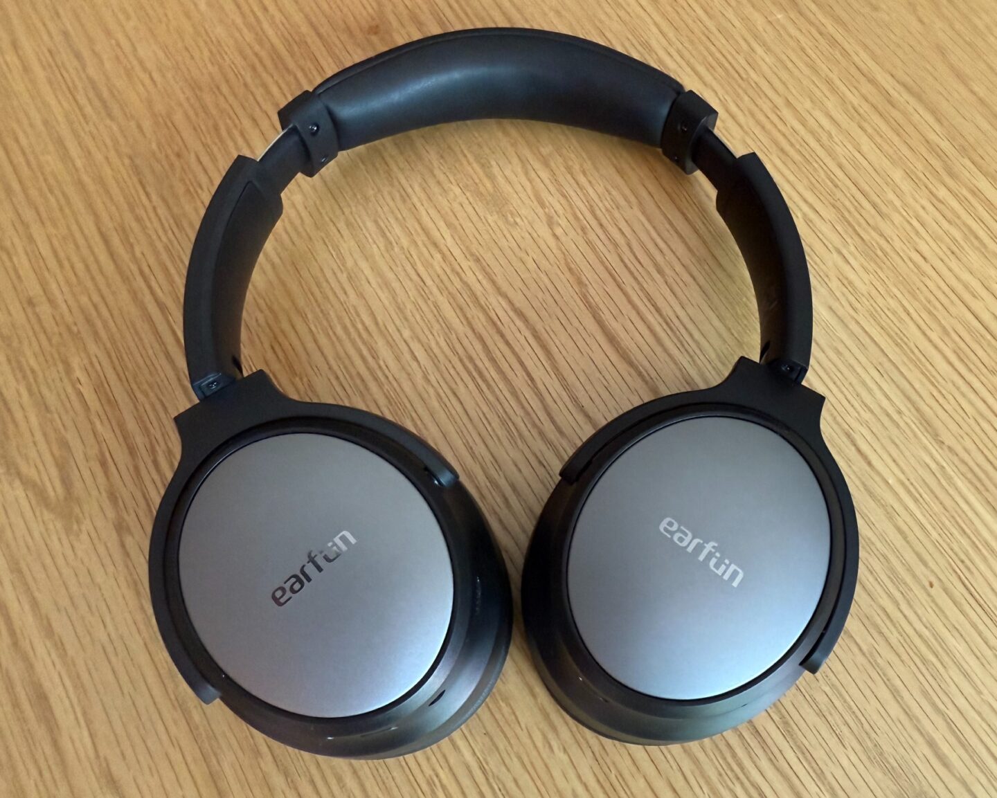 EarFun Tune Pro headphones flat