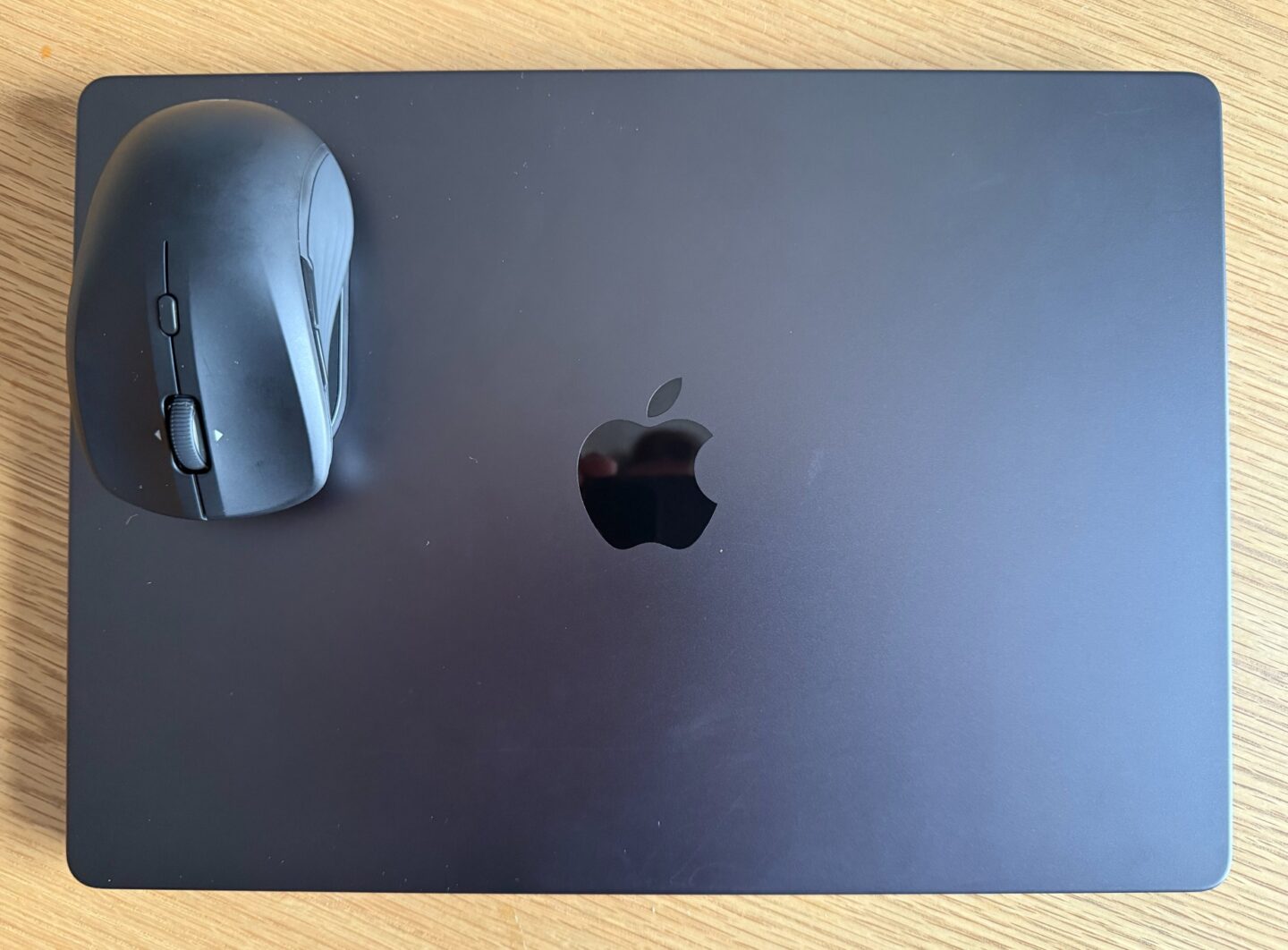 MagMouse on MBP from above