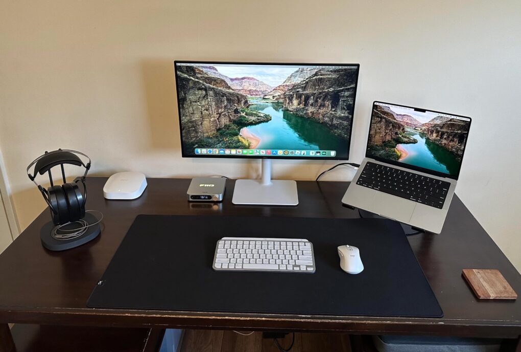 Dell display